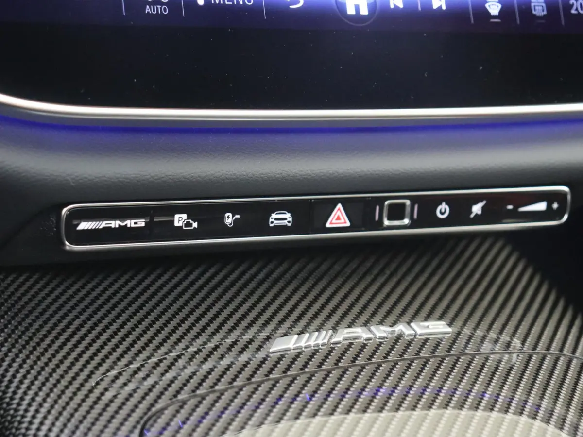 AMG 53 4MATIC+ Night Edition / Panoramadak/ Night 1+2/ DYNAMIC PLUS/ SUPERSCREEN/ 21 inch/ Perf. Stoelen