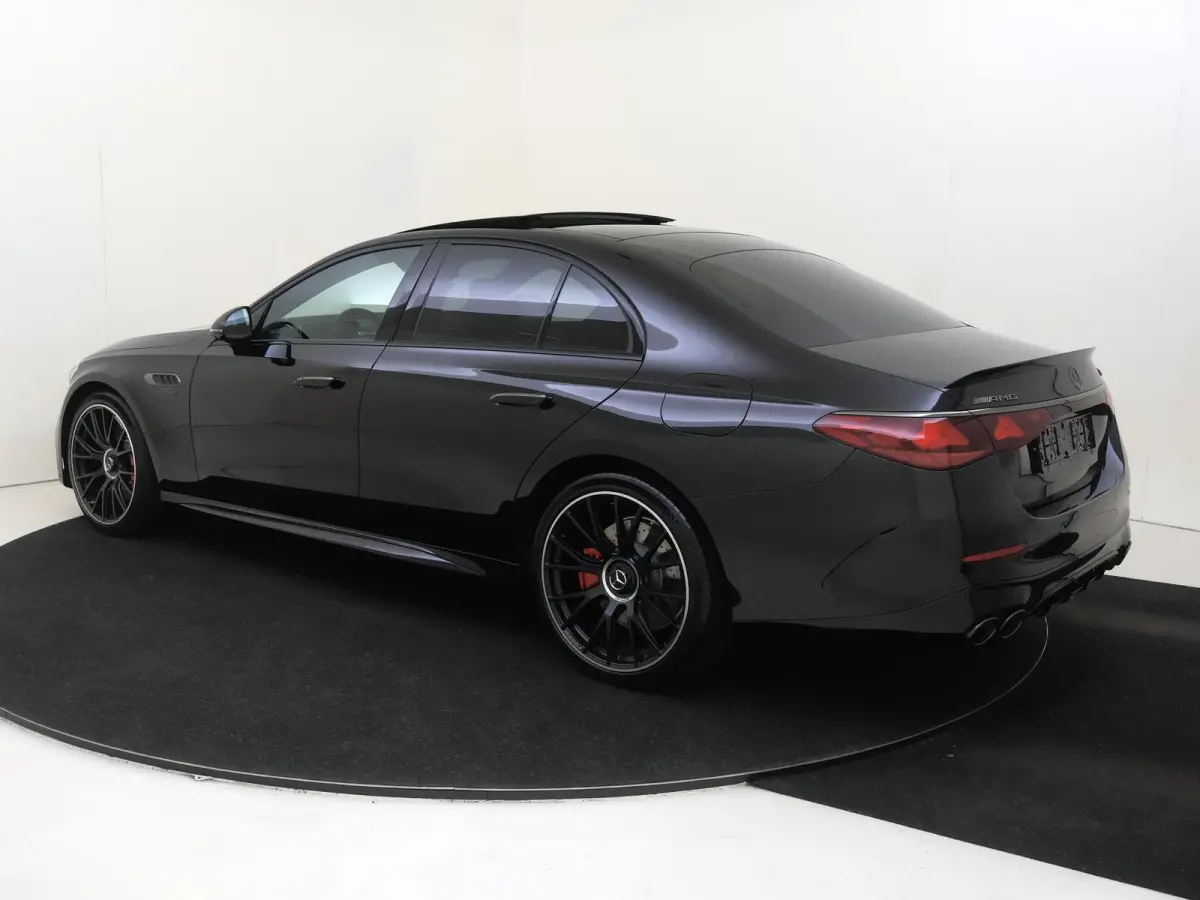 AMG 53 4MATIC+ Night Edition / Panoramadak/ Night 1+2/ DYNAMIC PLUS/ SUPERSCREEN/ 21 inch/ Perf. Stoelen