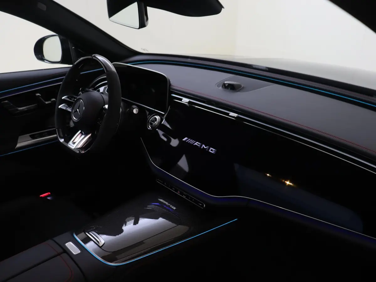 AMG 53 4MATIC+ Night Edition / Panoramadak/ Night 1+2/ DYNAMIC PLUS/ SUPERSCREEN/ 21 inch/ Perf. Stoelen