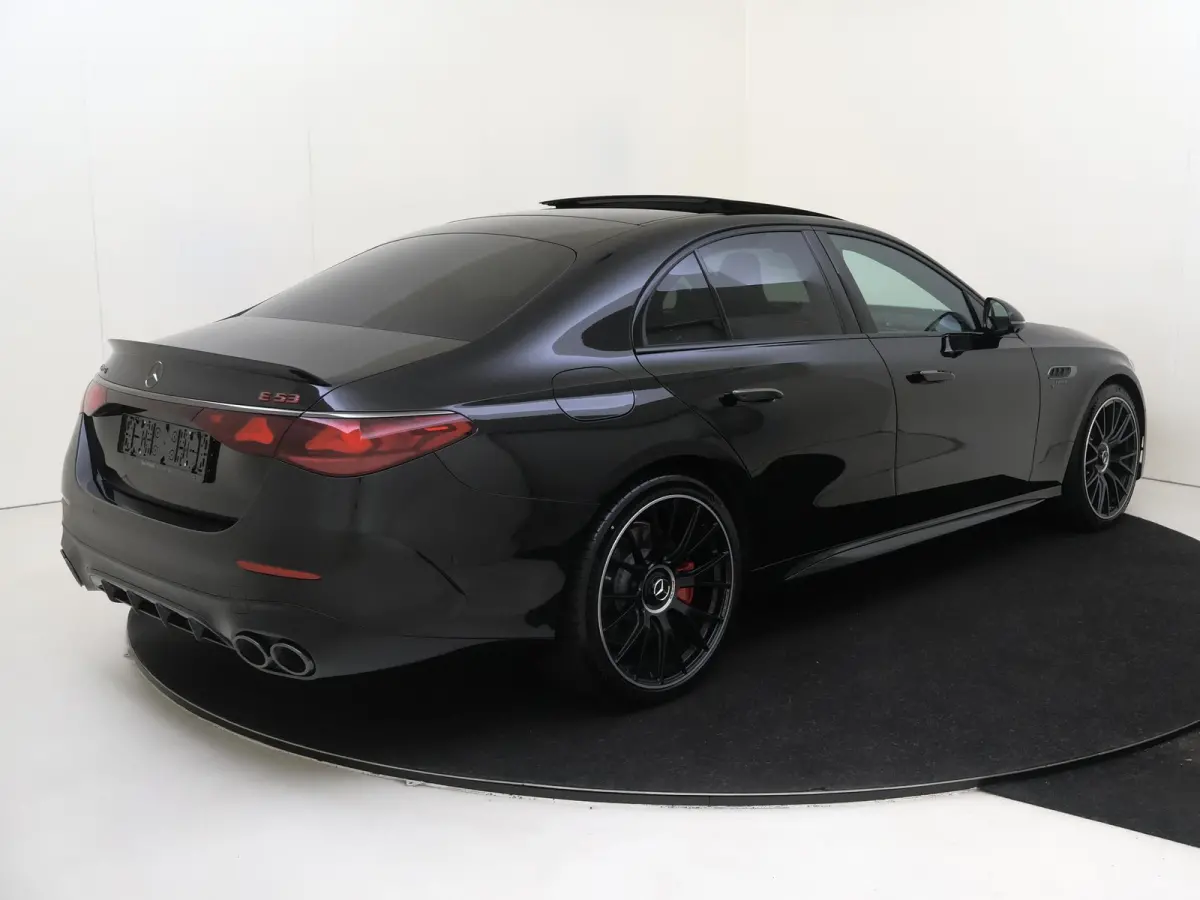 AMG 53 4MATIC+ Night Edition / Panoramadak/ Night 1+2/ DYNAMIC PLUS/ SUPERSCREEN/ 21 inch/ Perf. Stoelen