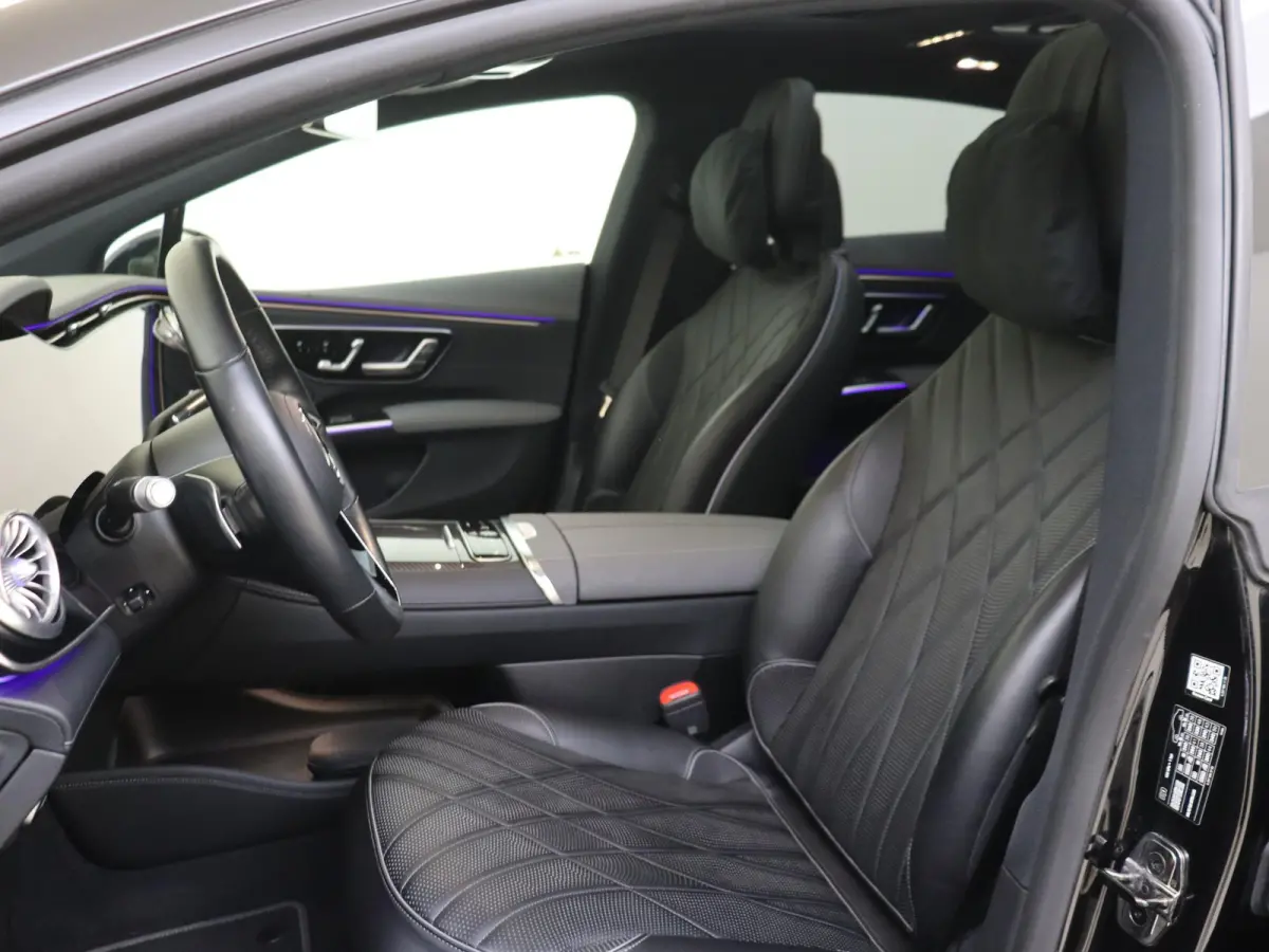 580 4MATIC AMG Line 108 kWh Rear Executive / Panoramadak / Luchtvering / Burmester / Achterasbesturing / Memory / Massage / 360 Camera / Hyperscreen /