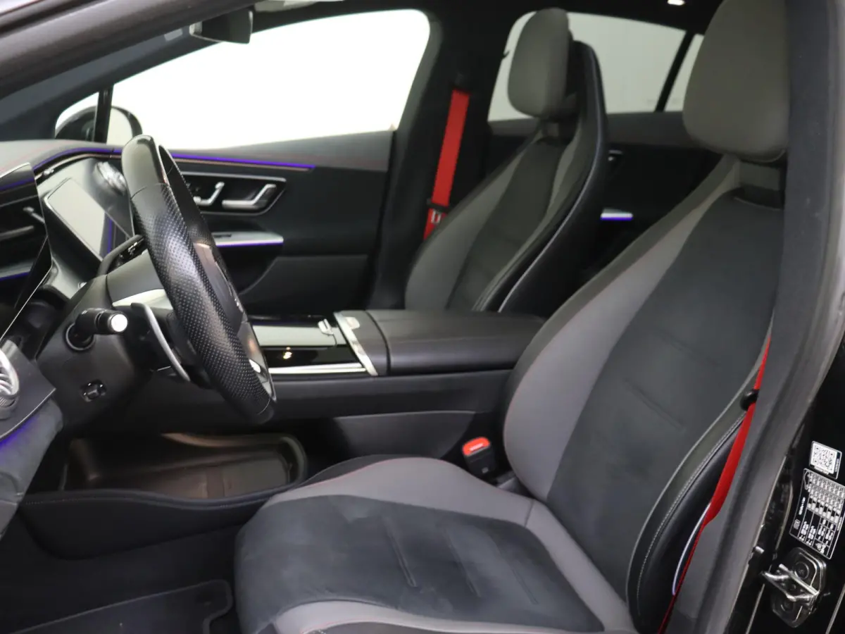 AMG 53 4MATIC+ 90 kWh / Panoramadak/ Night/ Digital Light/ Memory