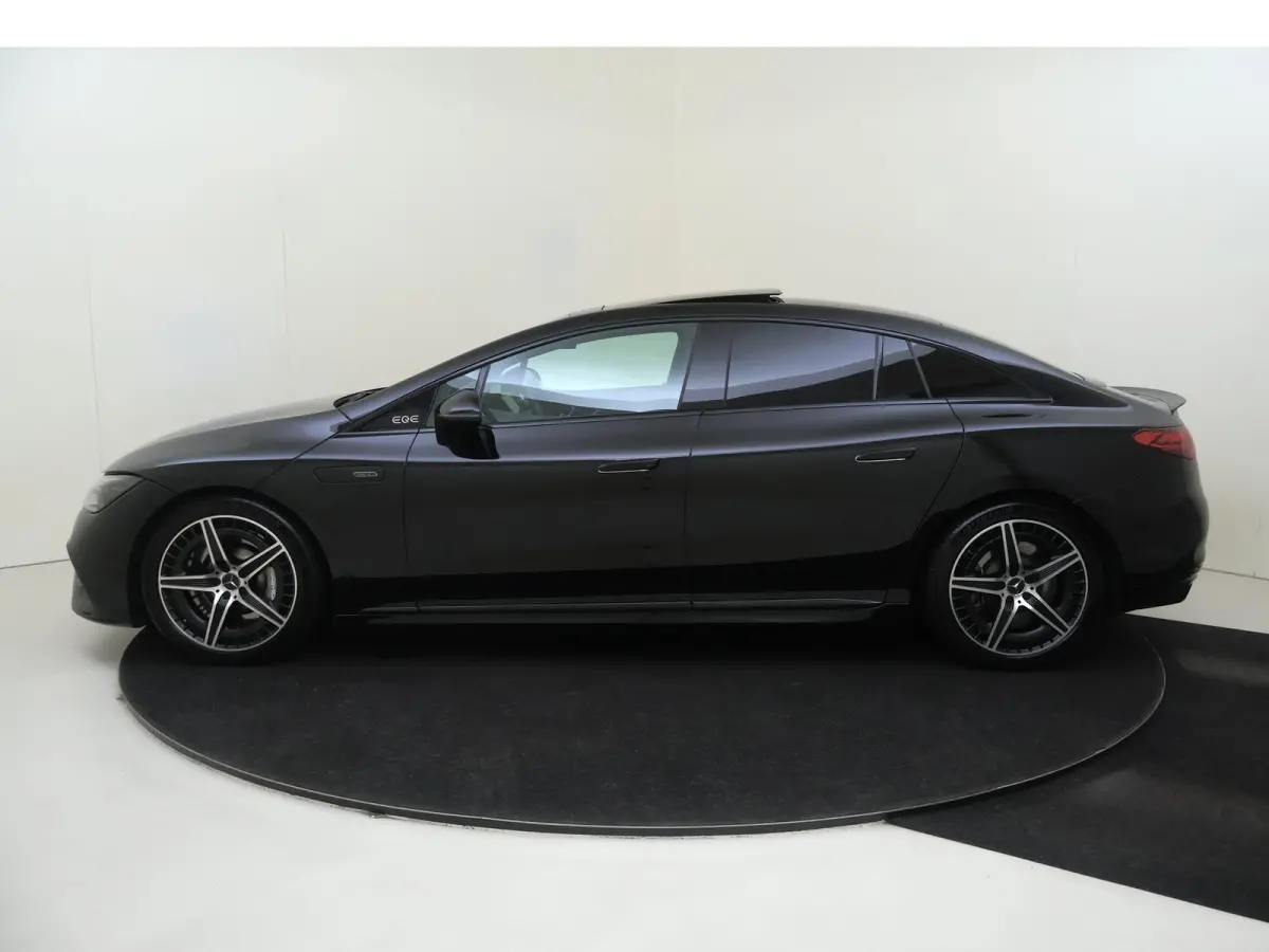 AMG 53 4MATIC+ 90 kWh / Panoramadak/ Night/ Digital Light/ Memory