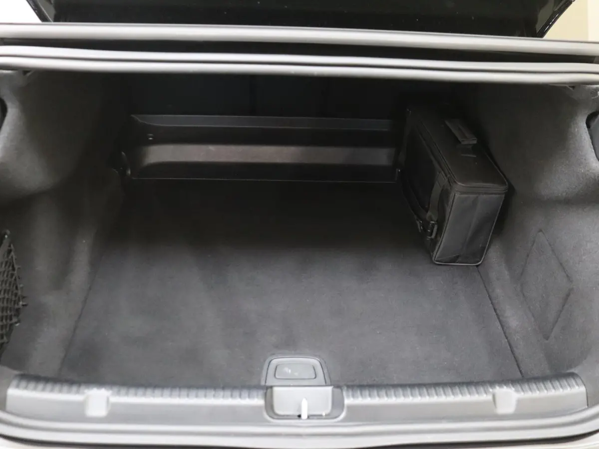 AMG 53 4MATIC+ 90 kWh / Panoramadak/ Night/ Digital Light/ Memory