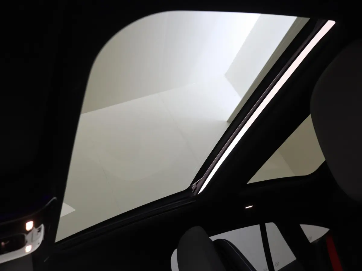 AMG 53 4MATIC+ 90 kWh / Panoramadak/ Night/ Digital Light/ Memory