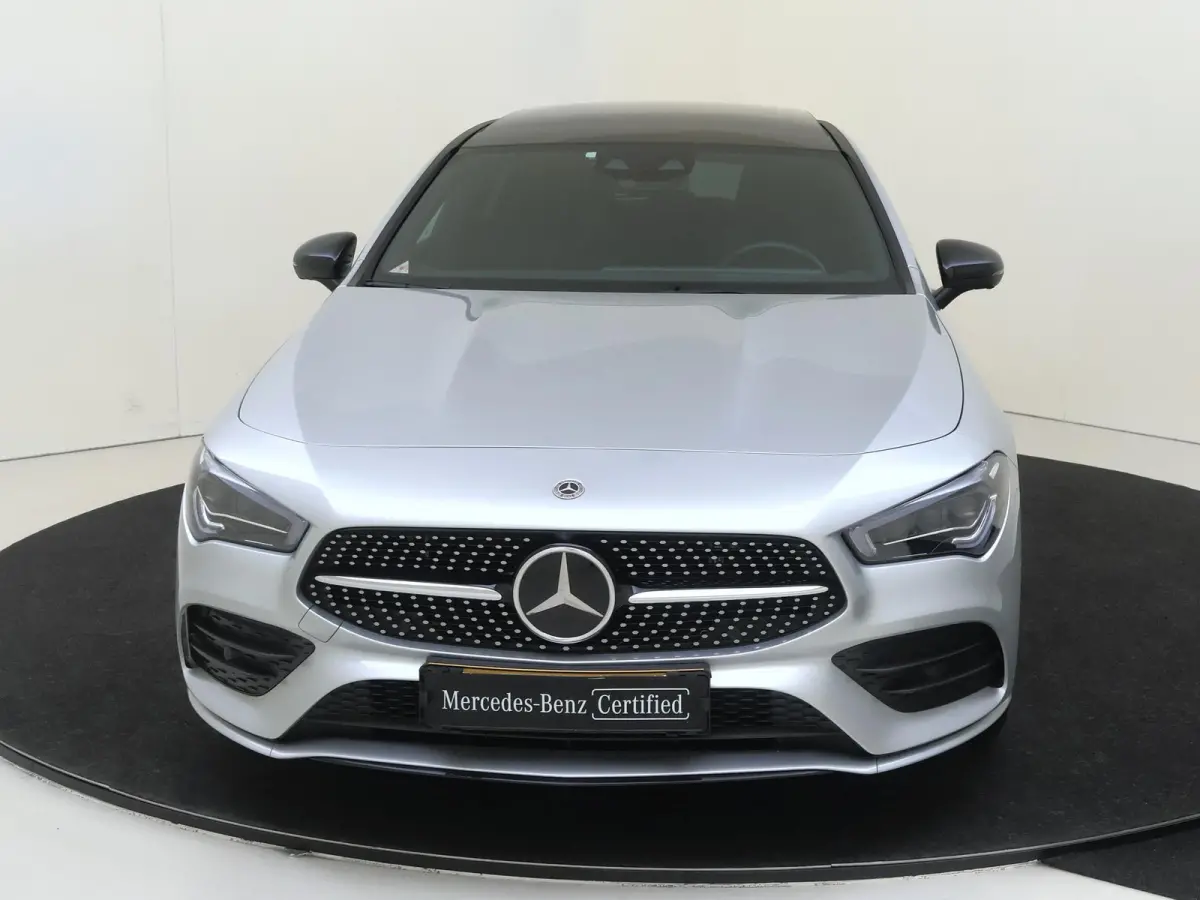 250 e AMG Line / Panoramadak/ Night/ Sfeerverlichting/ DC Lader
