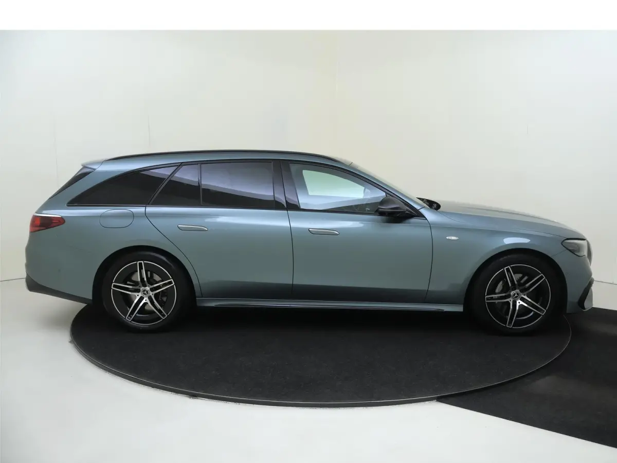 300 de AMG Line / Night/ 19 inch/ Nappa leder