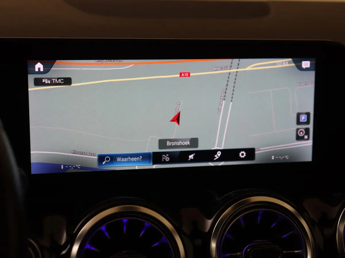 180 Business Solution AMG / Panoramadak/ Sfeerverlichting/ Night/ Multibeam