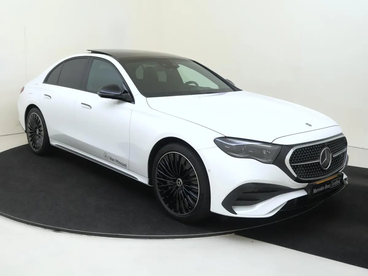 400 e 4MATIC AMG Line / Premium/ Panoramadak/ AIRMATIC/ Achterasbesturing/ SUPERSCREEN/ Nappa/ 20 inch/ Softclose/ Burmester 4D/ El. Trekhaak