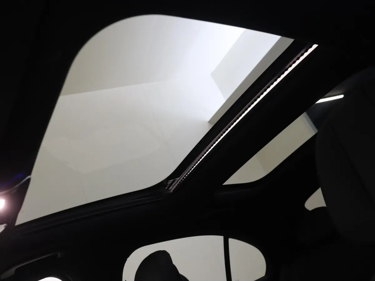 400 e 4MATIC AMG Line / Premium/ Panoramadak/ AIRMATIC/ Achterasbesturing/ SUPERSCREEN/ Nappa/ 20 inch/ Softclose/ Burmester 4D/ El. Trekhaak