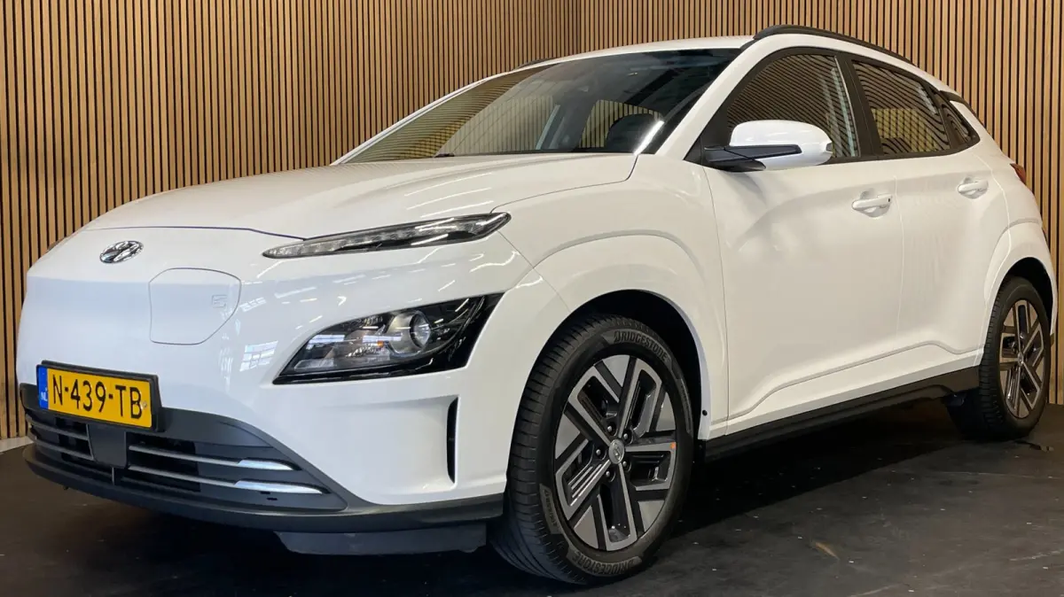 EV 64 kWh|FACELIFT MODEL|100% SOH|3-FASE|DIGITAL COCKPIT|CAMERA|CARPLAY|KRELL AUDIO|NAP|NL-AUTO|1e EIGENAAR|INCL.BTW|