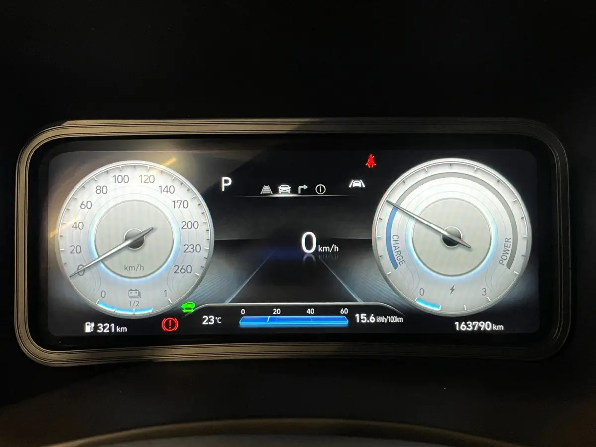 EV 64 kWh|FACELIFT MODEL|100% SOH|3-FASE|DIGITAL COCKPIT|CAMERA|CARPLAY|KRELL AUDIO|NAP|NL-AUTO|1e EIGENAAR|INCL.BTW|