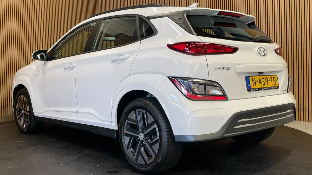 EV 64 kWh|FACELIFT MODEL|100% SOH|3-FASE|DIGITAL COCKPIT|CAMERA|CARPLAY|KRELL AUDIO|NAP|NL-AUTO|1e EIGENAAR|INCL.BTW|