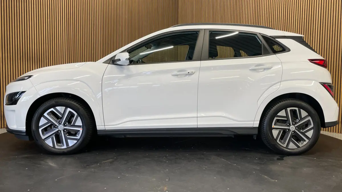 EV 64 kWh|FACELIFT MODEL|100% SOH|3-FASE|DIGITAL COCKPIT|CAMERA|CARPLAY|KRELL AUDIO|NAP|NL-AUTO|1e EIGENAAR|INCL.BTW|