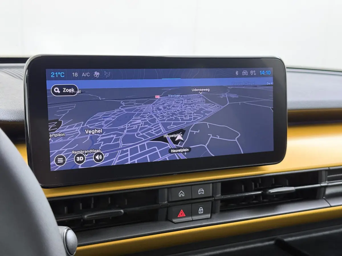 Altitude 54 kWh | Climate Control | Elek. Kofferklep | Full Map Navigatie | Apple Carplay / Android Auto | Camera | Parkeersensoren