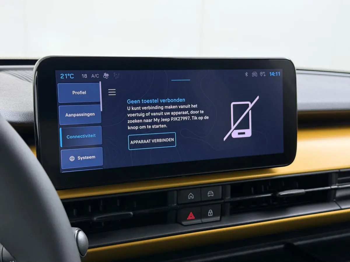 Altitude 54 kWh | Climate Control | Elek. Kofferklep | Full Map Navigatie | Apple Carplay / Android Auto | Camera | Parkeersensoren