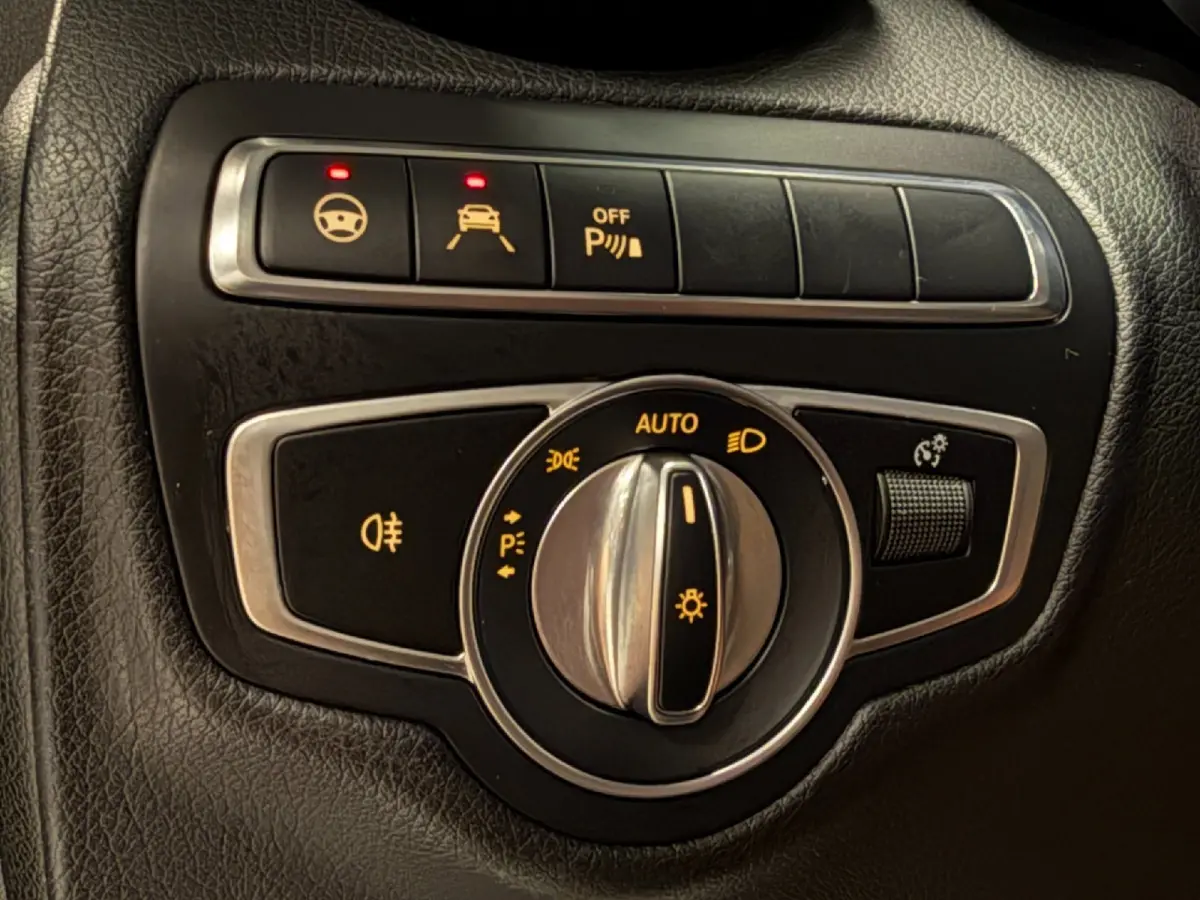 350e 4Matic AMG Panodak Burmester