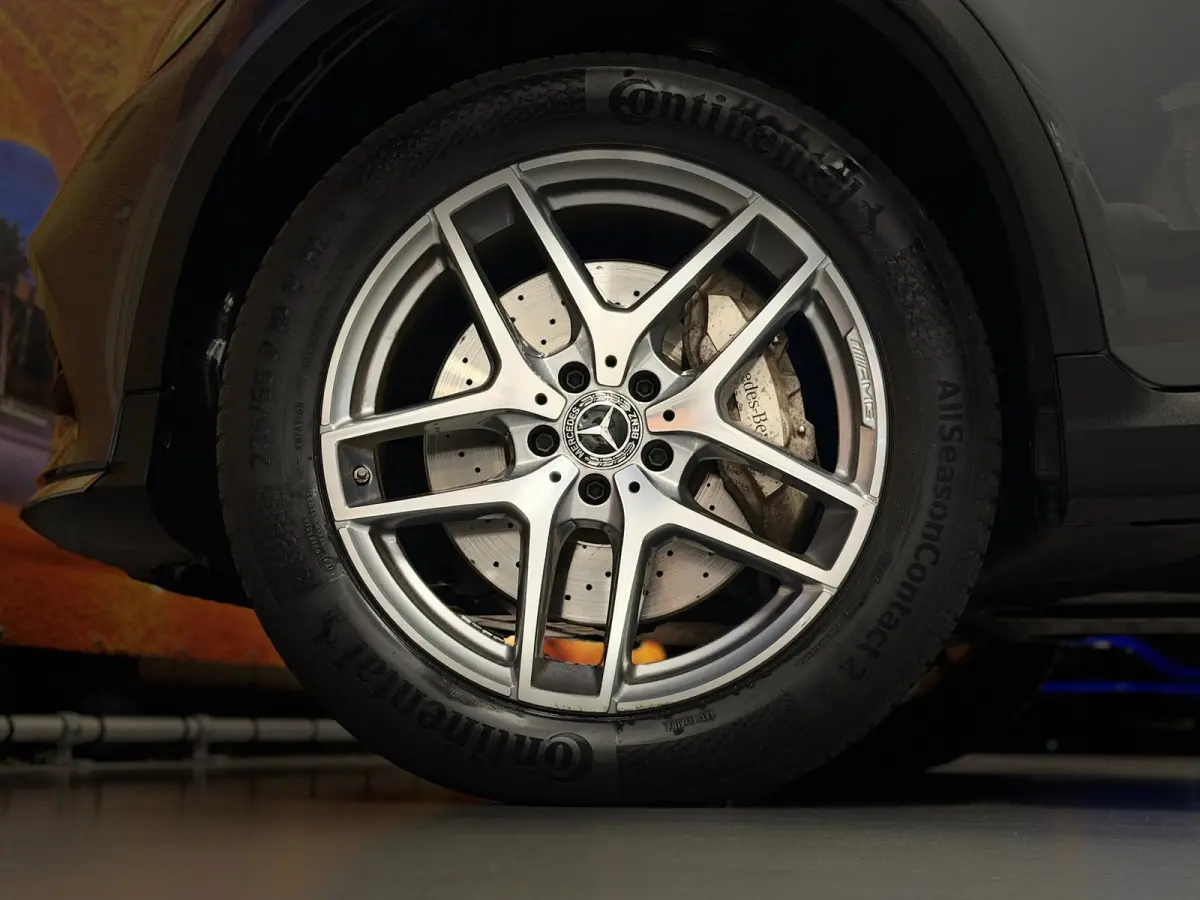 350e 4Matic AMG Panodak Burmester