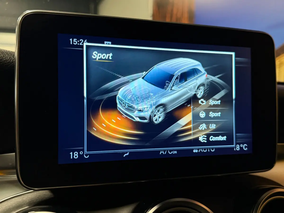 350e 4Matic AMG Panodak Burmester