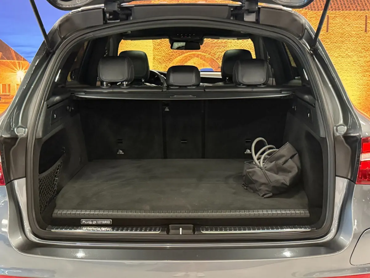 350e 4Matic AMG Panodak Burmester