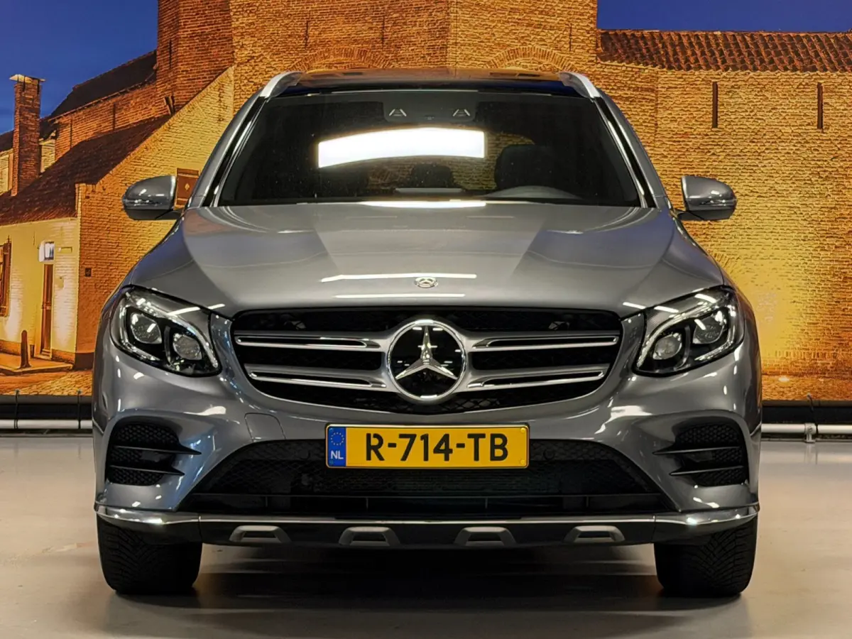 350e 4Matic AMG Panodak Burmester