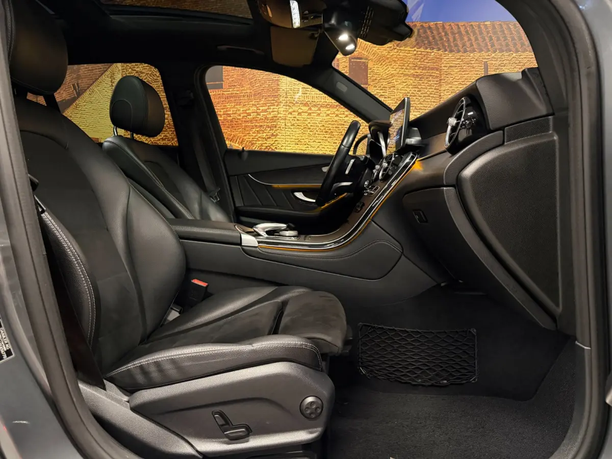 350e 4Matic AMG Panodak Burmester