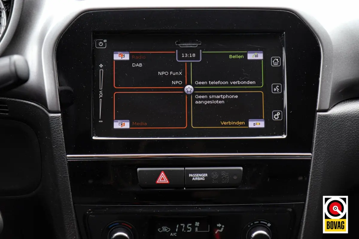 1.0 Boosterjet Select |AUTOMAAT|CAMERA|CRUISE|STOELVERWARMING!