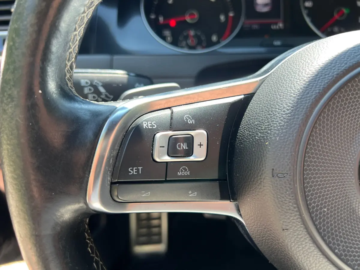 2.0 TDI GTD | Cruise + Clima + Navi + Soundbox