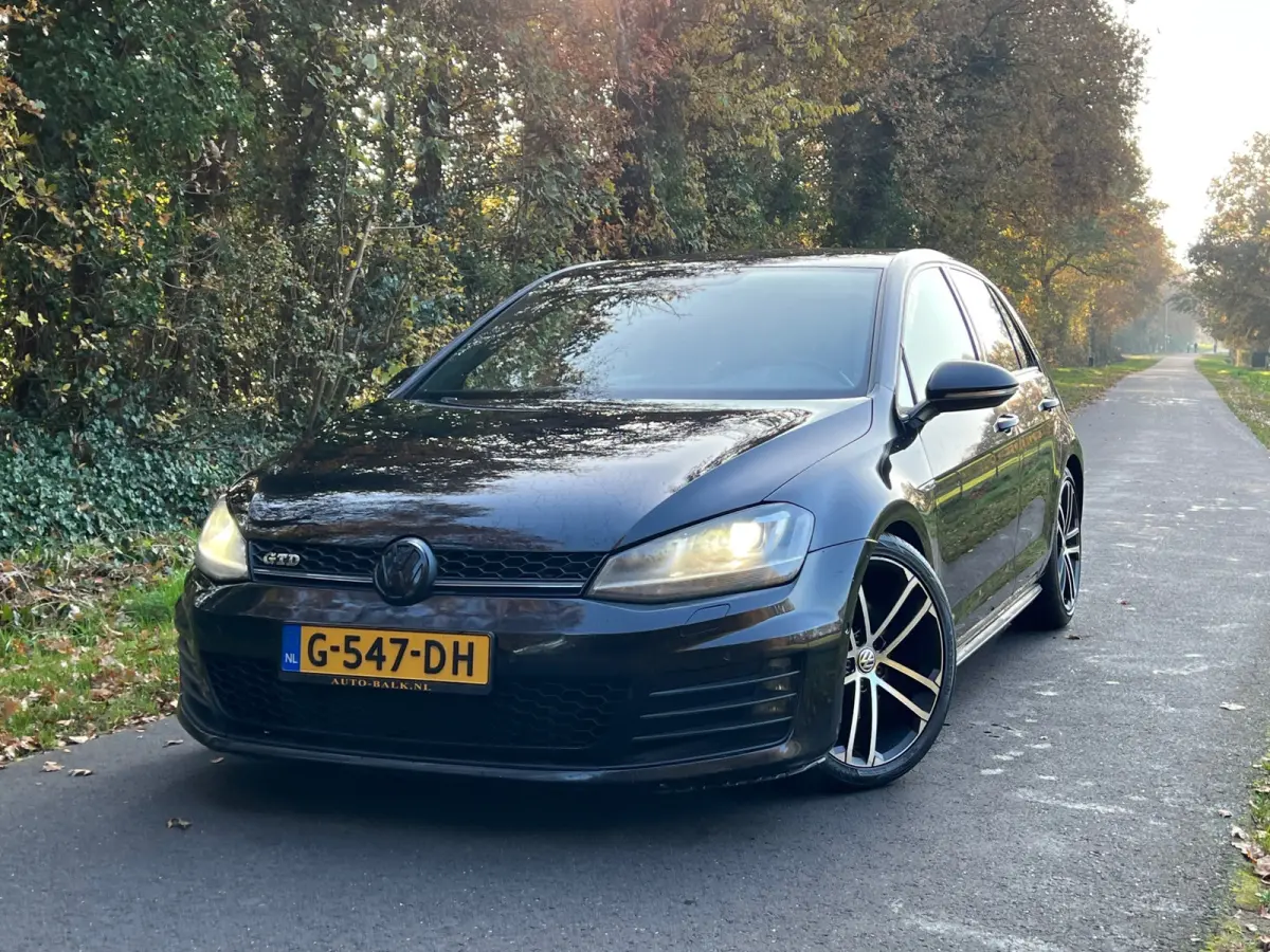 2.0 TDI GTD | Cruise + Clima + Navi + Soundbox
