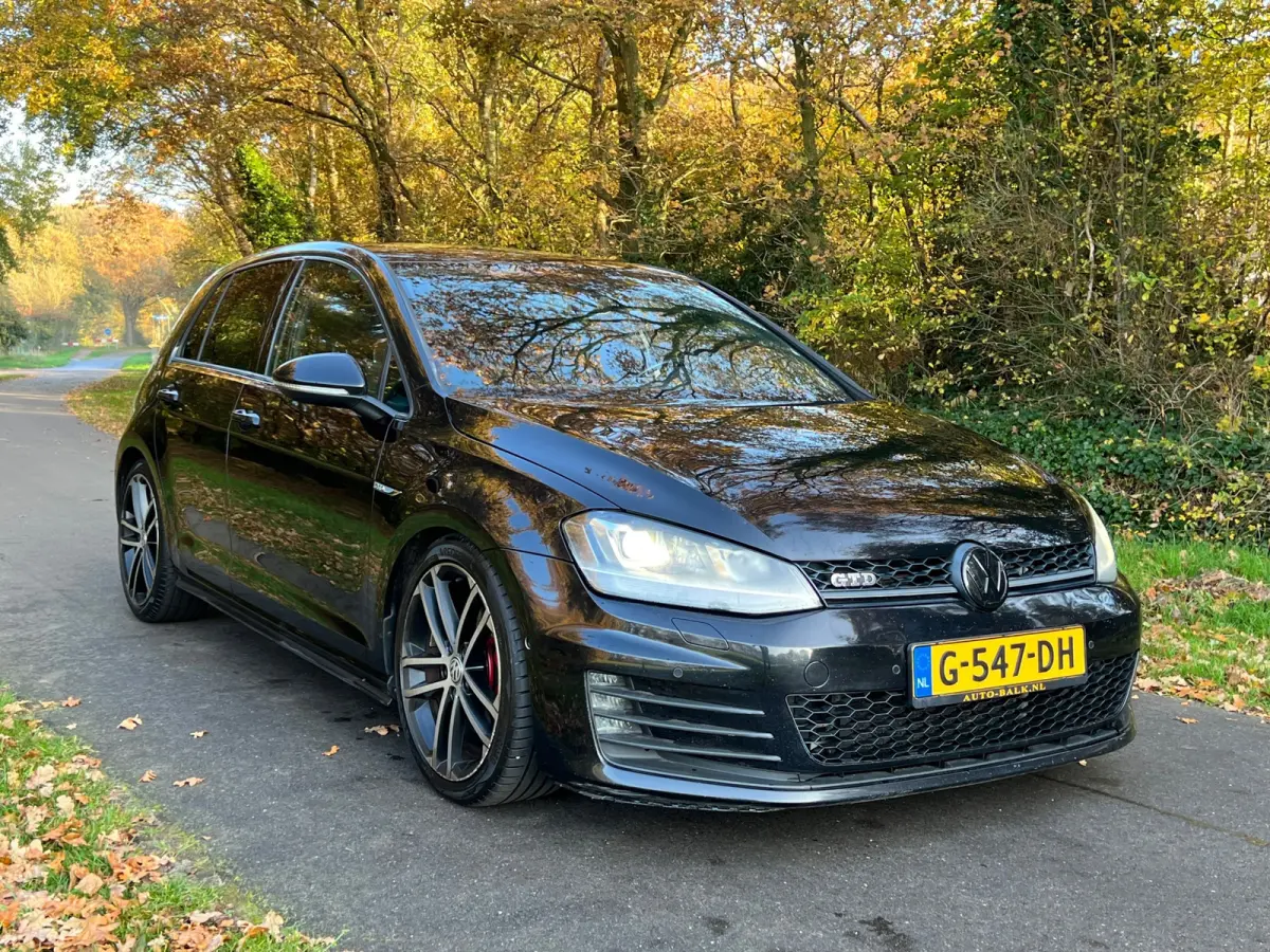 2.0 TDI GTD | Cruise + Clima + Navi + Soundbox