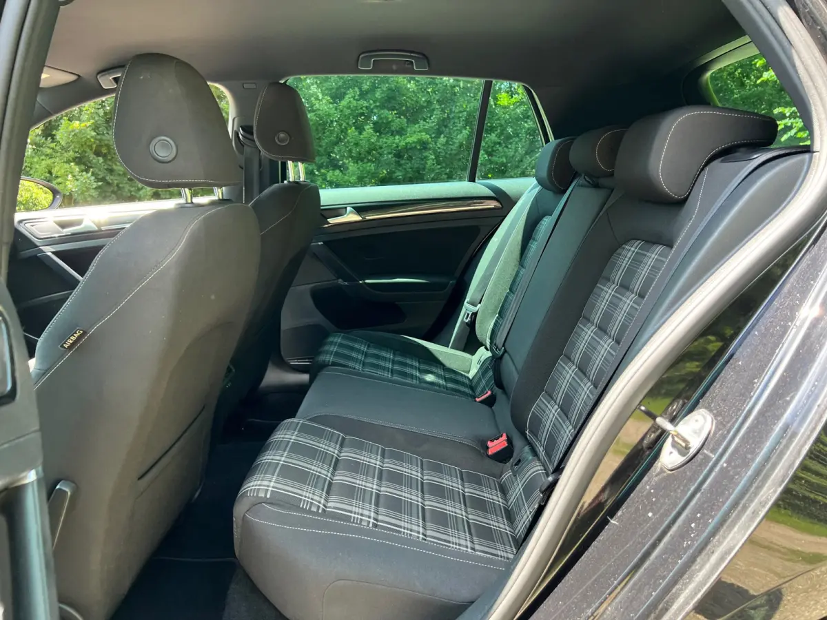 2.0 TDI GTD | Cruise + Clima + Navi + Soundbox