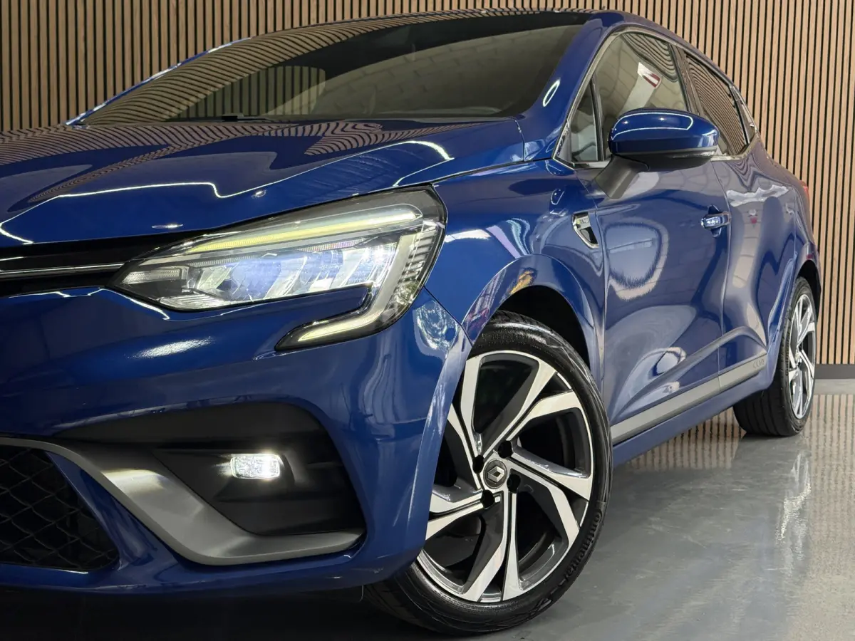 1.0 TCe R.S. Line | Groot Navi | 17 " | Camera | PDC V+A | Led | Cruise control | 100% Dealer Onderhouden!