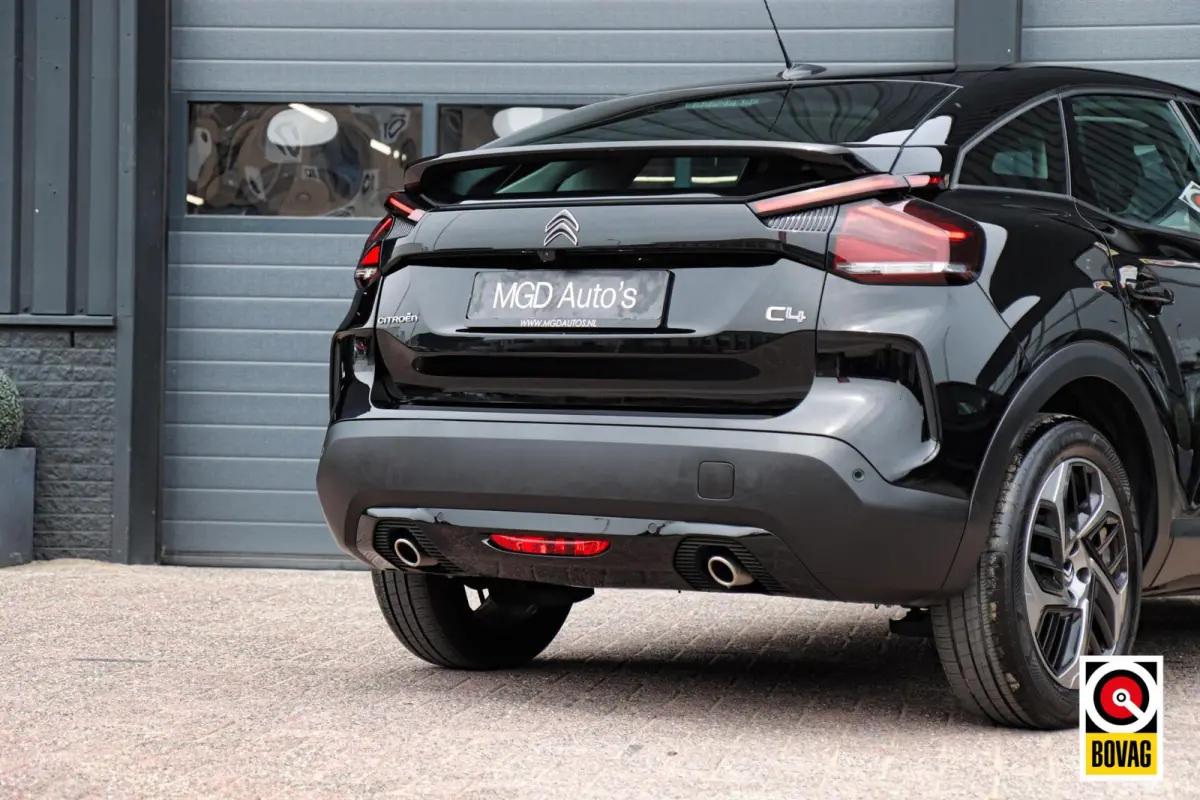 1.2 Puretech Feel |LED|CRUISE|CARPLAY|CAMERA|STOELVERW.|