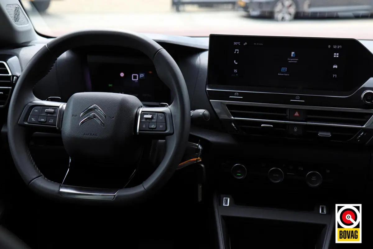 1.2 Puretech Feel |LED|CRUISE|CARPLAY|CAMERA|STOELVERW.|