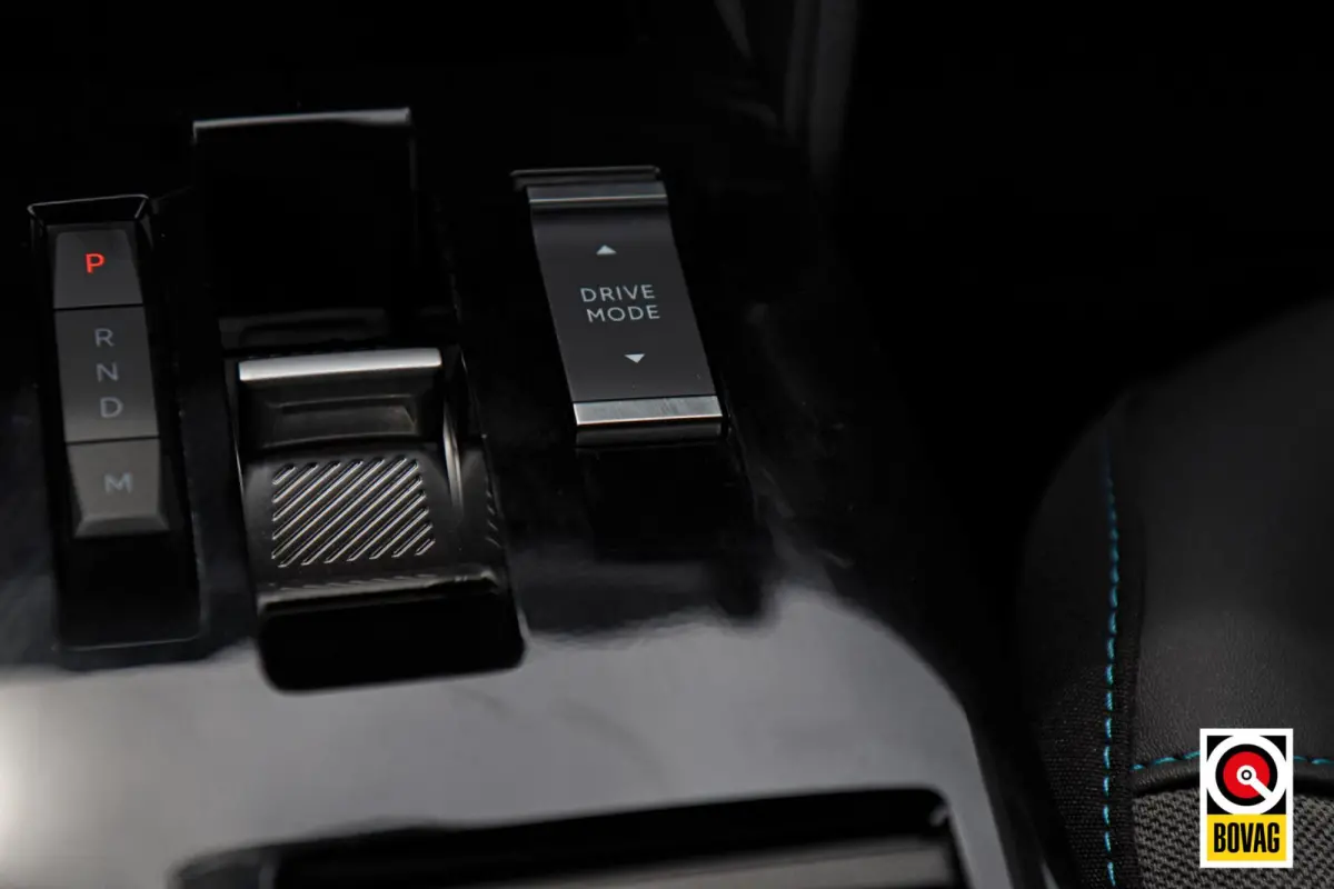 1.2 Puretech Feel |LED|CRUISE|CARPLAY|CAMERA|STOELVERW.|