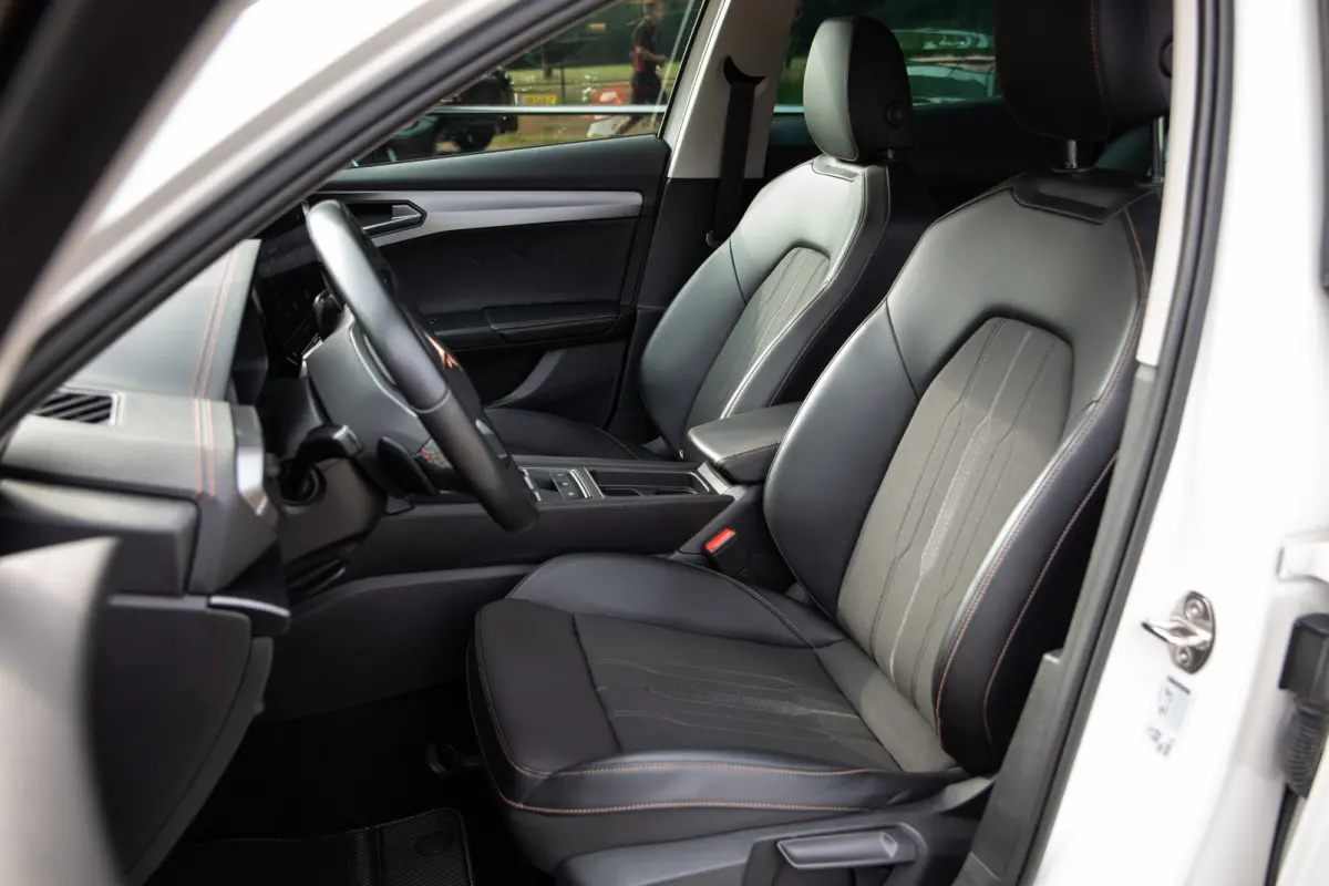 1.4 e-Hybrid Business , Adap. cruise, Stuurverwarming,