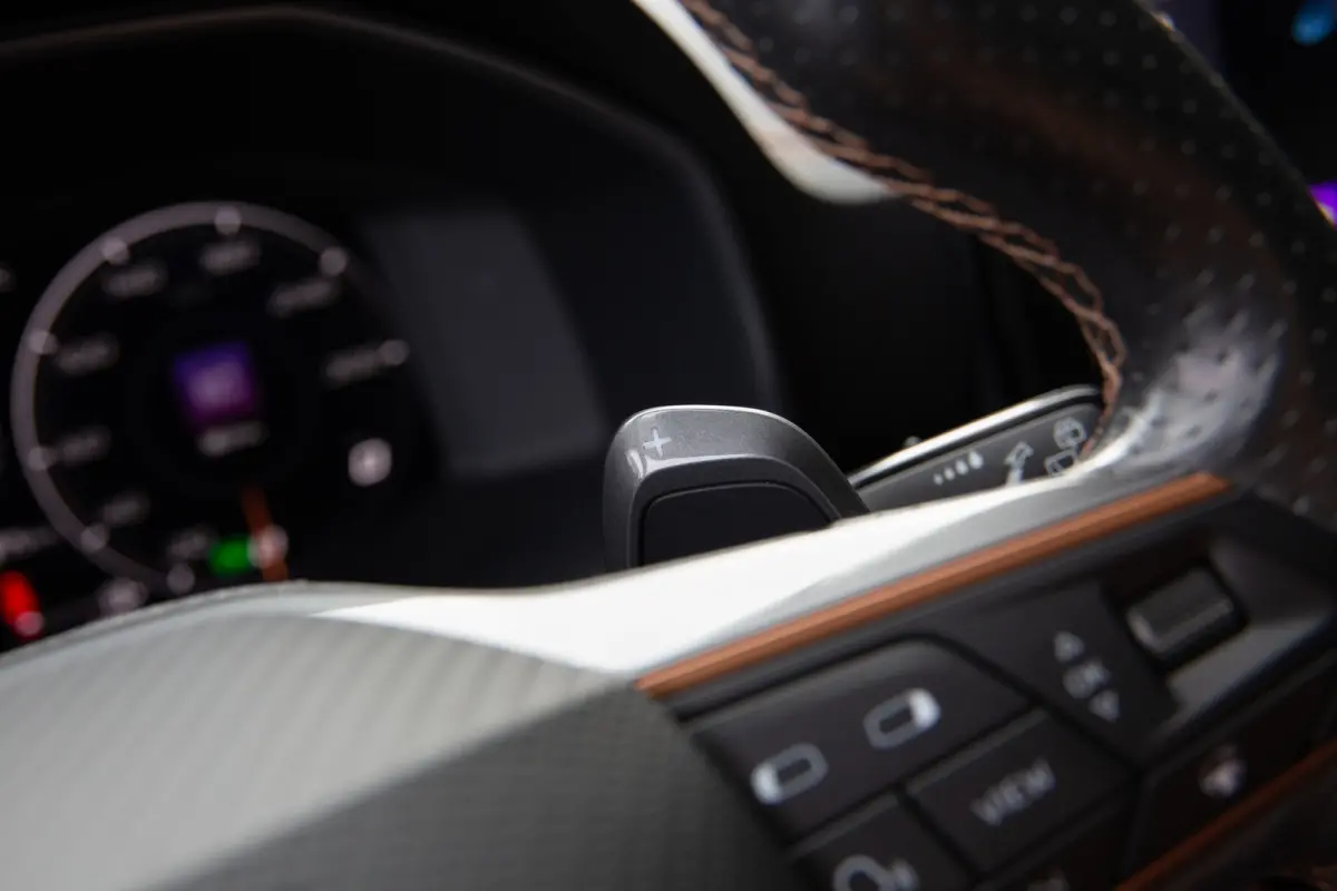 1.4 e-Hybrid Business , Adap. cruise, Stuurverwarming,