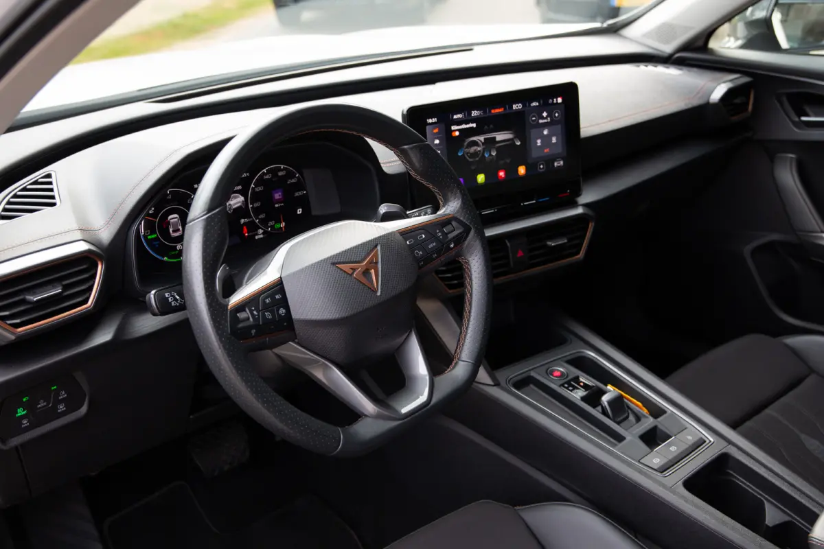 1.4 e-Hybrid Business , Adap. cruise, Stuurverwarming,
