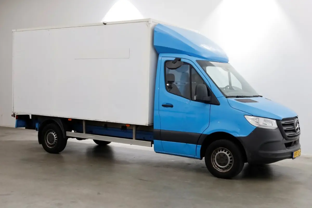 311 CDI 115pk E6 RWD Bakwagen met achterdeuren 2-Persoons 12-2020