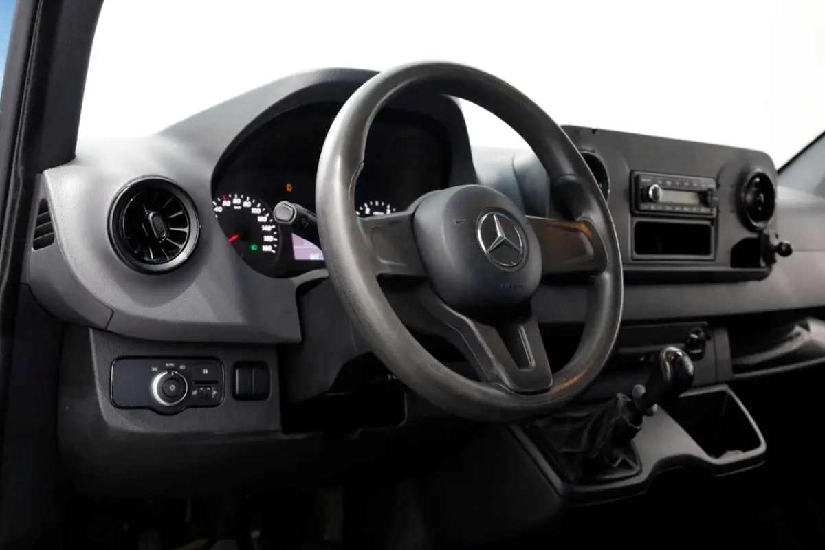311 CDI 115pk E6 RWD Bakwagen met achterdeuren 2-Persoons 12-2020
