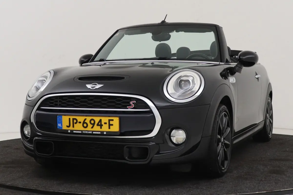 2.0 S Serious Business | Keyless Entry/Start | Leer | Sportstoelen | Org NL | Breed Navi |