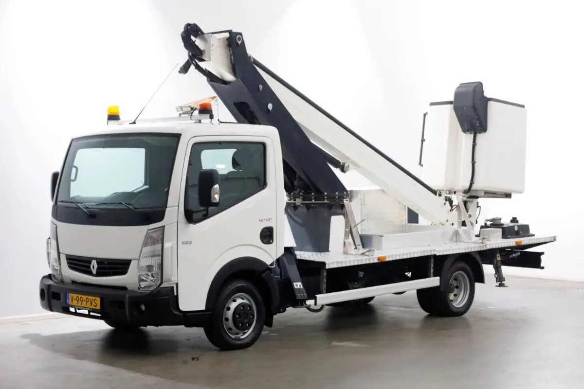 3.0 DCI 130pk E6 Hoogwerker Werkhoogte 14.5 meter PTO 08-2019