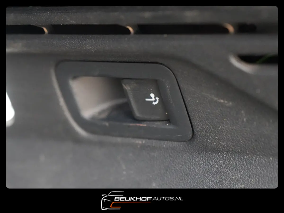 77 kWh Trekhaak Adaptive Cruise Navi Soh 94%