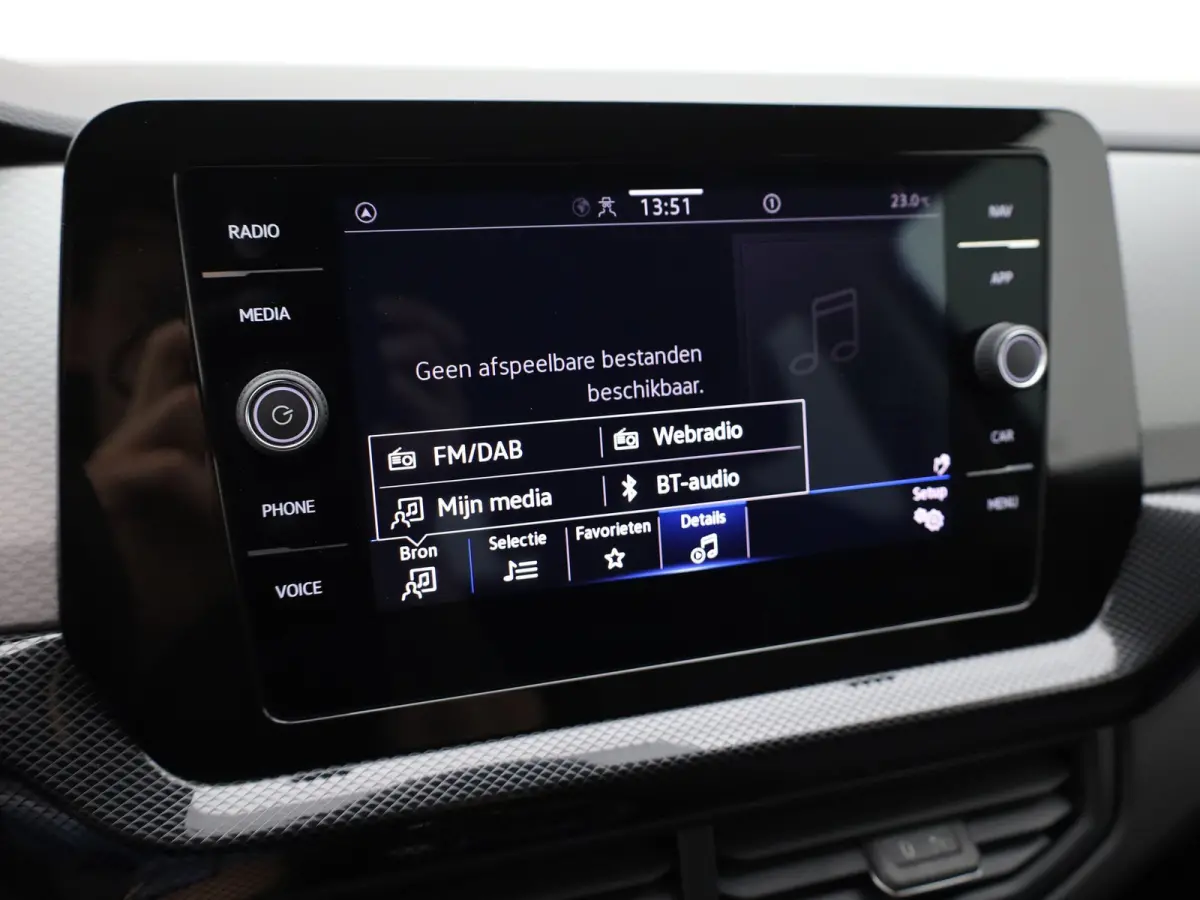 1.0 TSI 116Pk Life Edition | IQ light | Keyless | Camera | Stoelverw. | Prijs Rijklaar!!