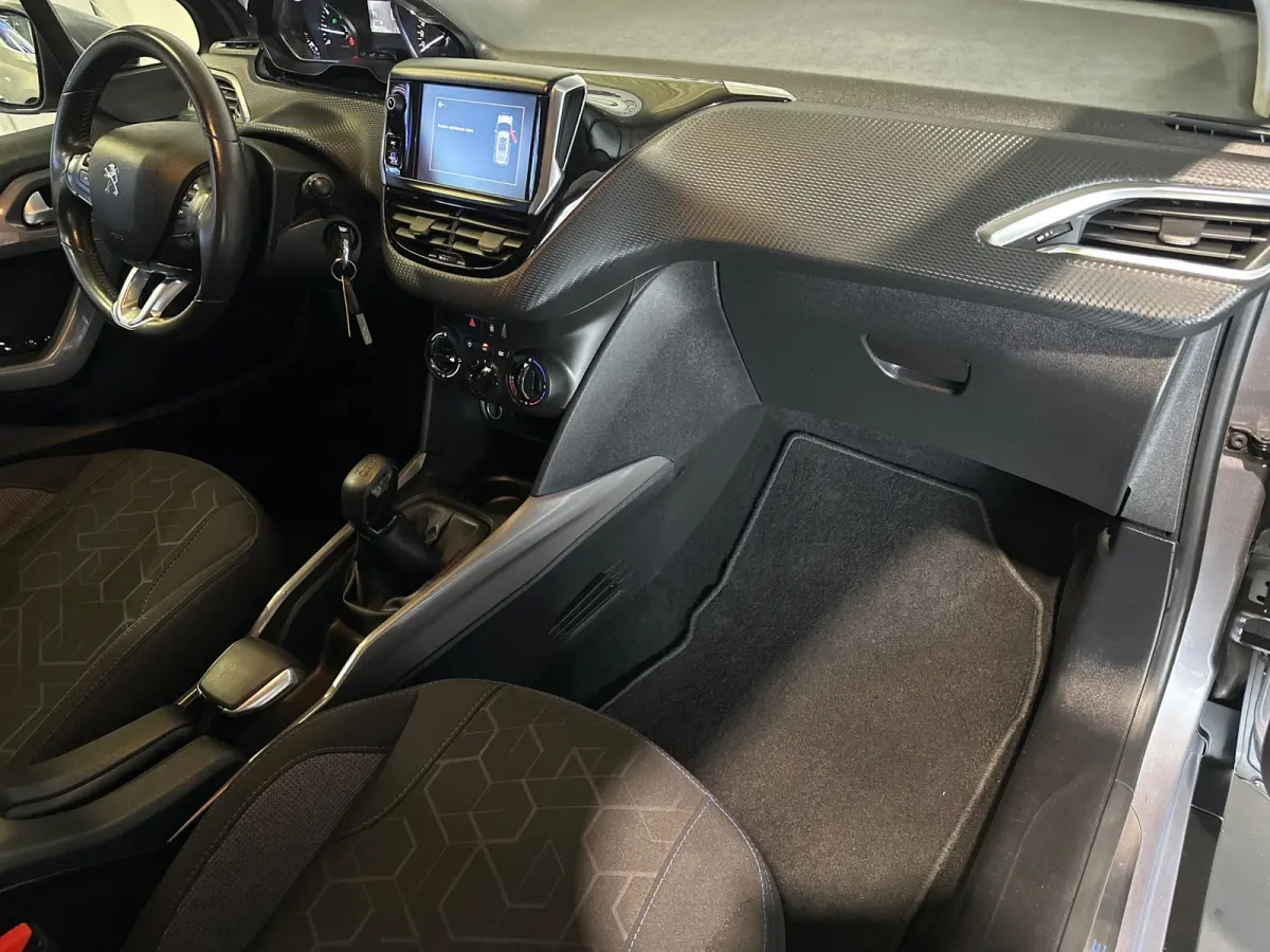 1.2 PureTech Active Nieuw Distributieriem | Navigatie | Airco | Nieuw apk