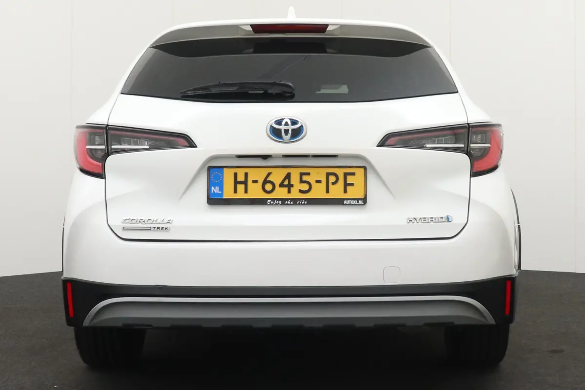 1.8 Hybrid TREK Camera Adapt.Cruise Keyless