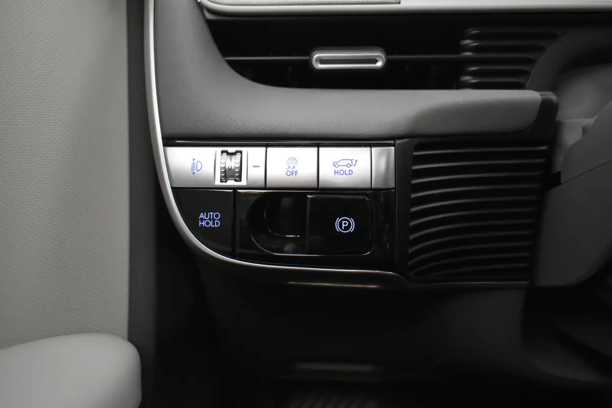 Connect+ 77.4 kWh Vol Leder W-pomp SOH 99% Camera El aKlep + Stoelen Winterpack