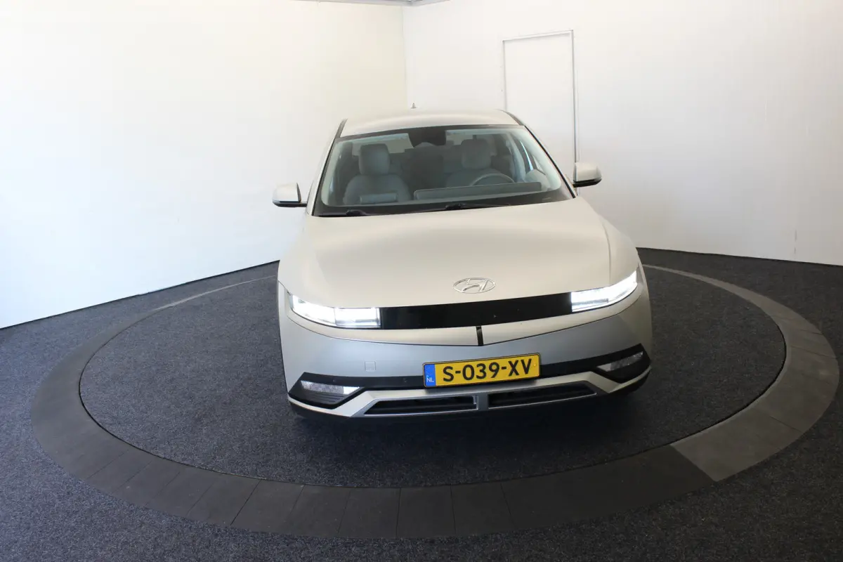 Connect+ 77.4 kWh Vol Leder W-pomp SOH 99% Camera El aKlep + Stoelen Winterpack