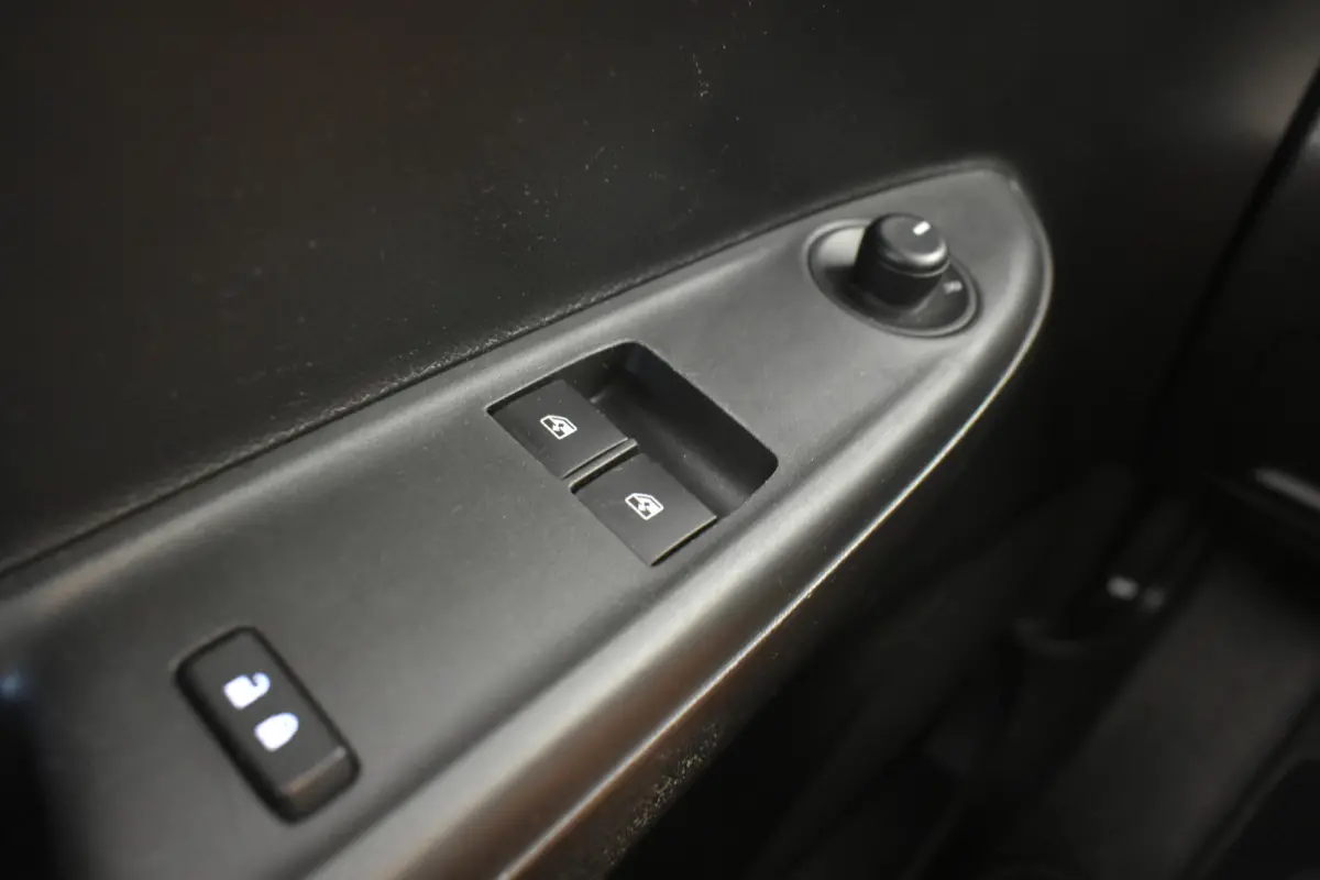 1.0 ecoFLEX Edition Cruisecontrol Airco