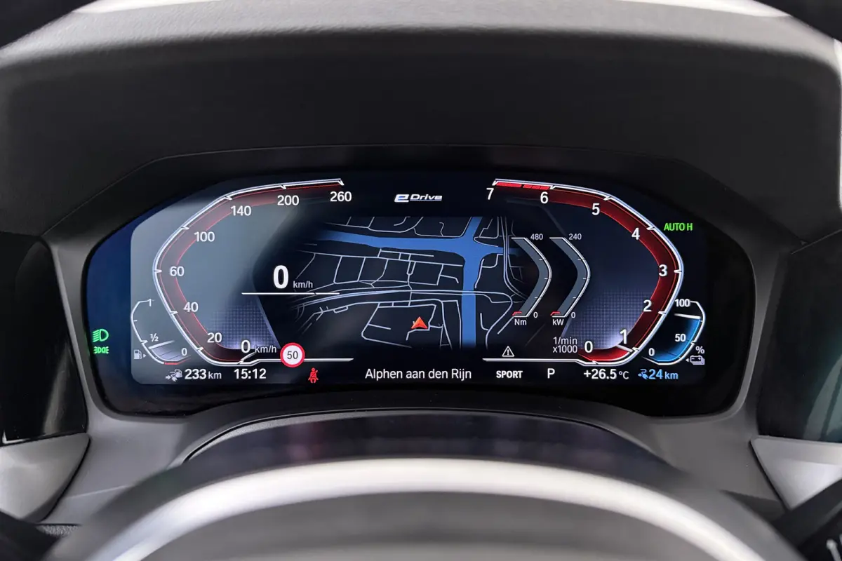 330e M-Sport Pano-dak Camera Leder Elek.Trekhaak Hifi-Sound